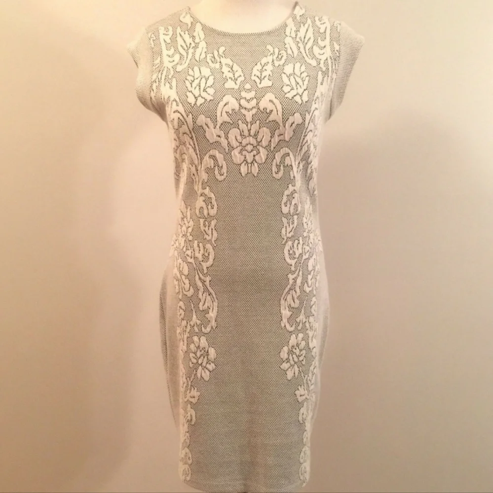 Xhilaration Dress Stretch Fitted Textured Cap Sl M - Picture 1 of 8